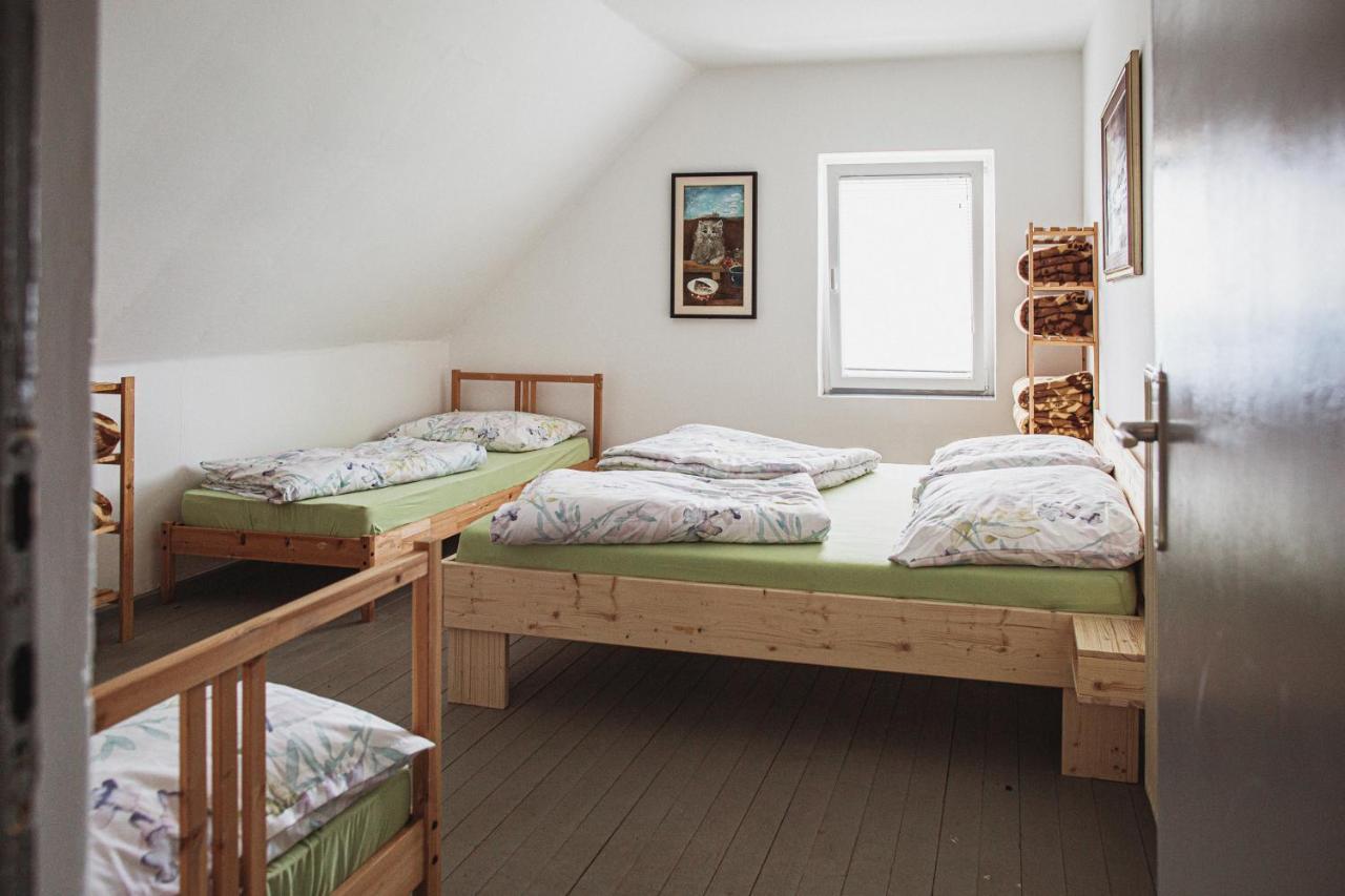 ツェルクニツァ Dom Na Slivnici Bed & Breakfast エクステリア 写真