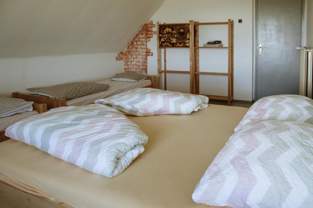 ツェルクニツァ Dom Na Slivnici Bed & Breakfast エクステリア 写真