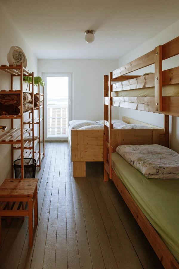 ツェルクニツァ Dom Na Slivnici Bed & Breakfast エクステリア 写真