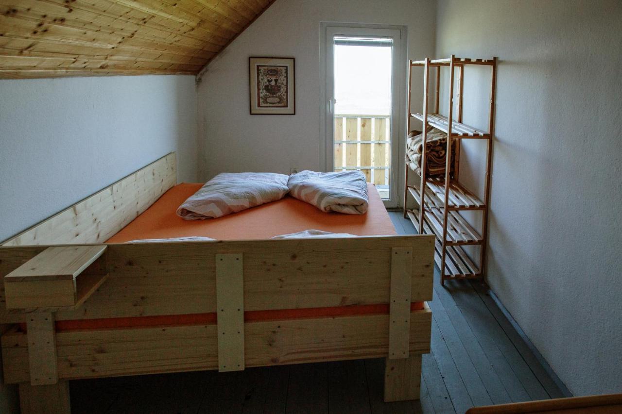 ツェルクニツァ Dom Na Slivnici Bed & Breakfast エクステリア 写真